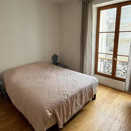With Wifi In The Heart Of Montparnasse Apartment *
