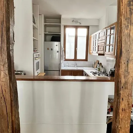 With Wifi In The Heart Of Montparnasse Parigi